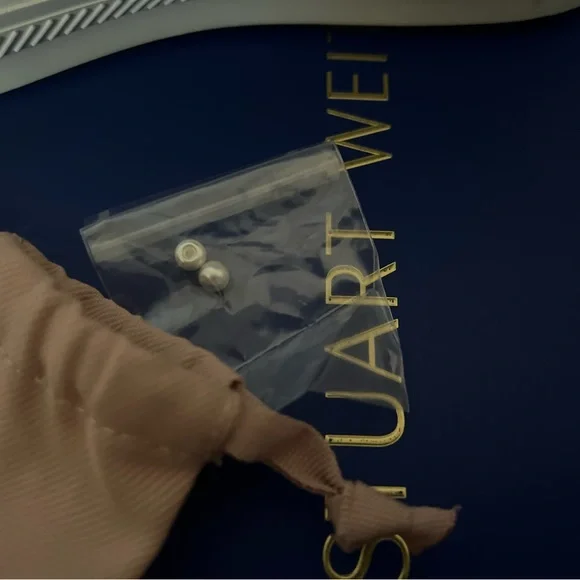 NEVER WORN STUART WEITZMAN Pearl Laced High-Top Sneaker - Picture 13 of 14